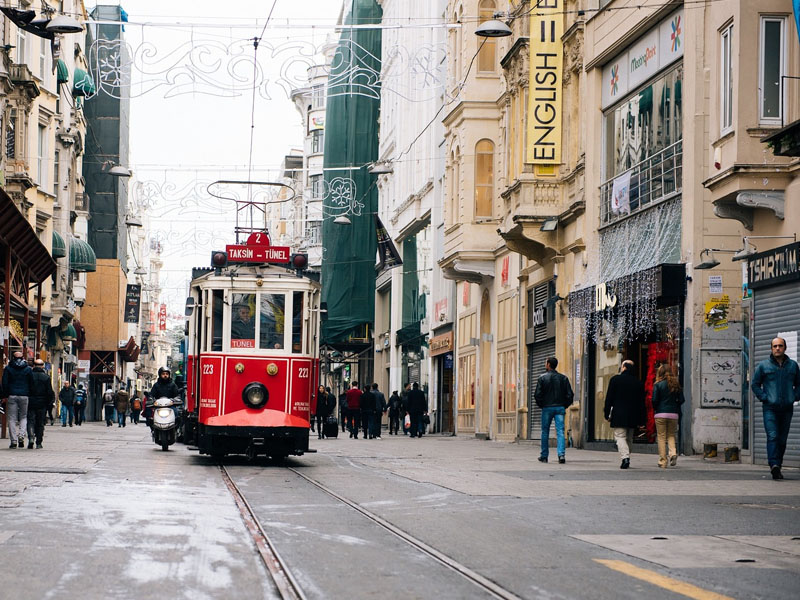 Trolly / Streetcar / Tram